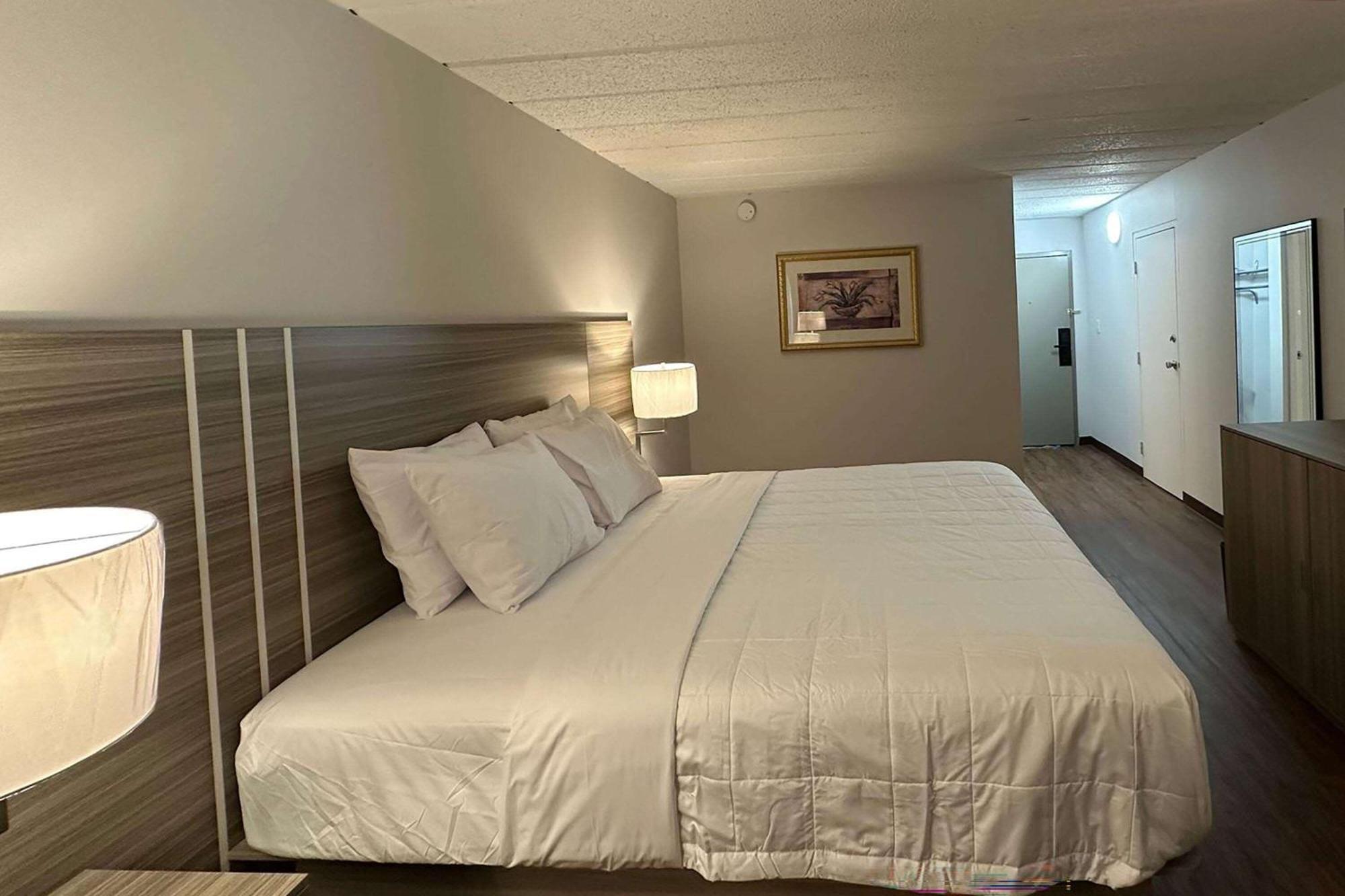 Baymont By Wyndham