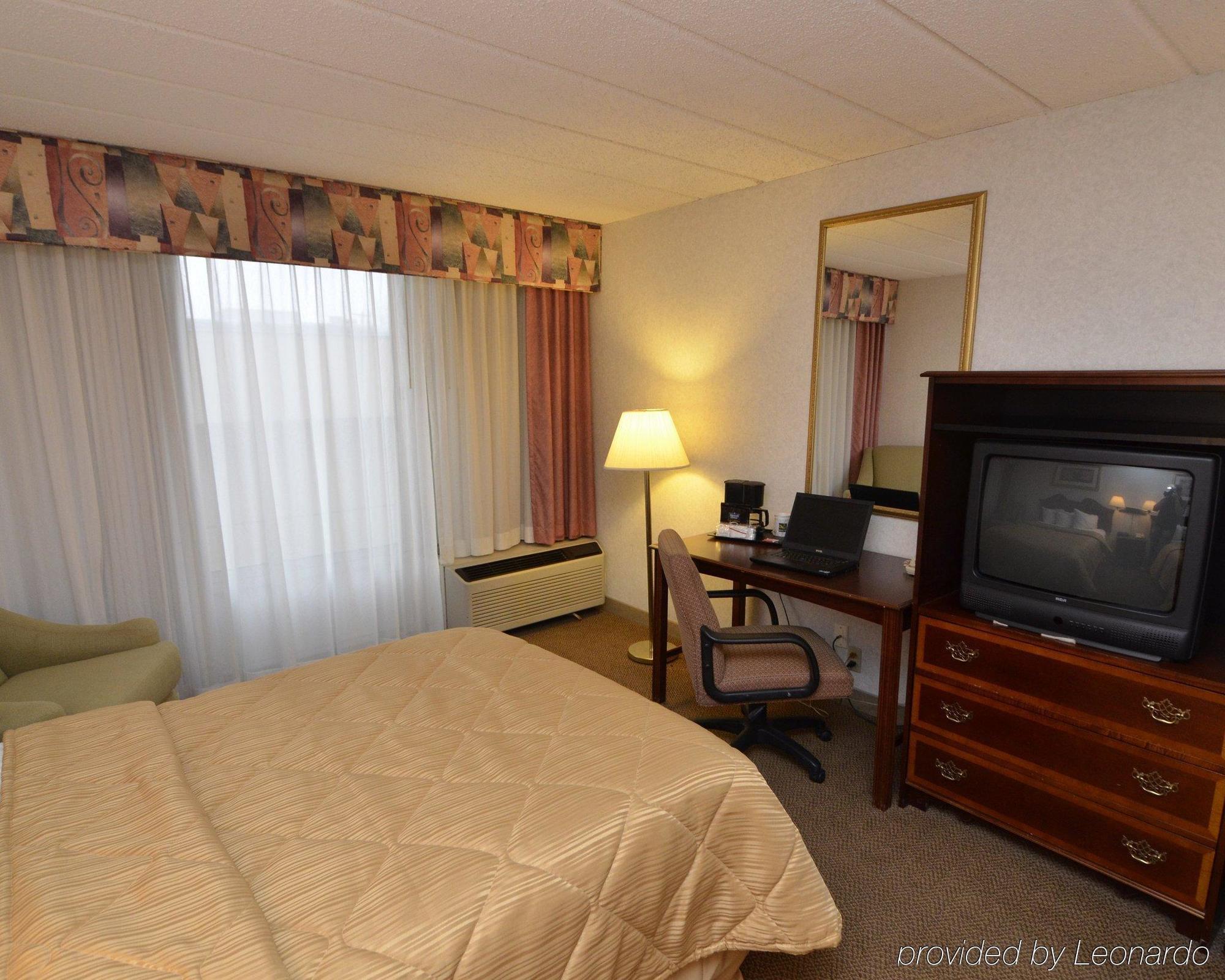 Baymont By Wyndham 3* Milesburg