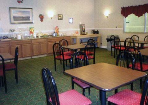 Baymont By Wyndham Hotel Milesburg